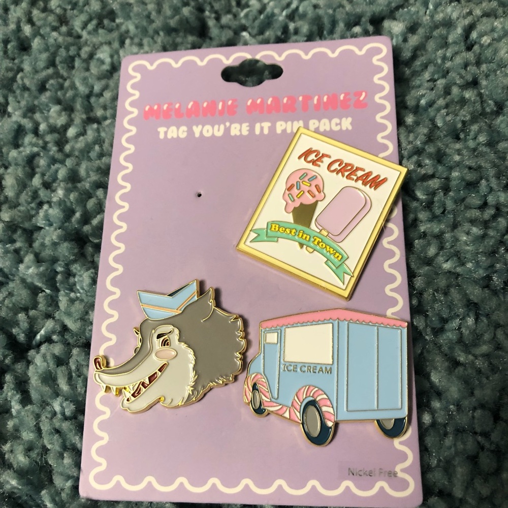 Melanie Martinez Tag You’re It Pin Pack
